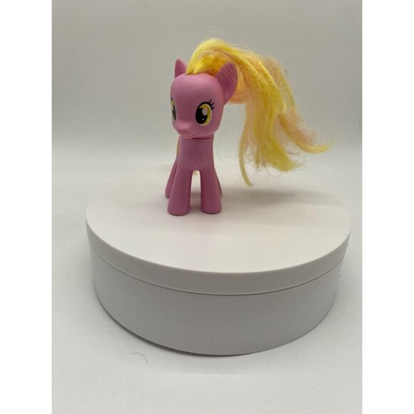 2014 Hasbro My Little Pony Honey Rays Pony - My Little Pony Collectible Toy - Picture 5 of 8